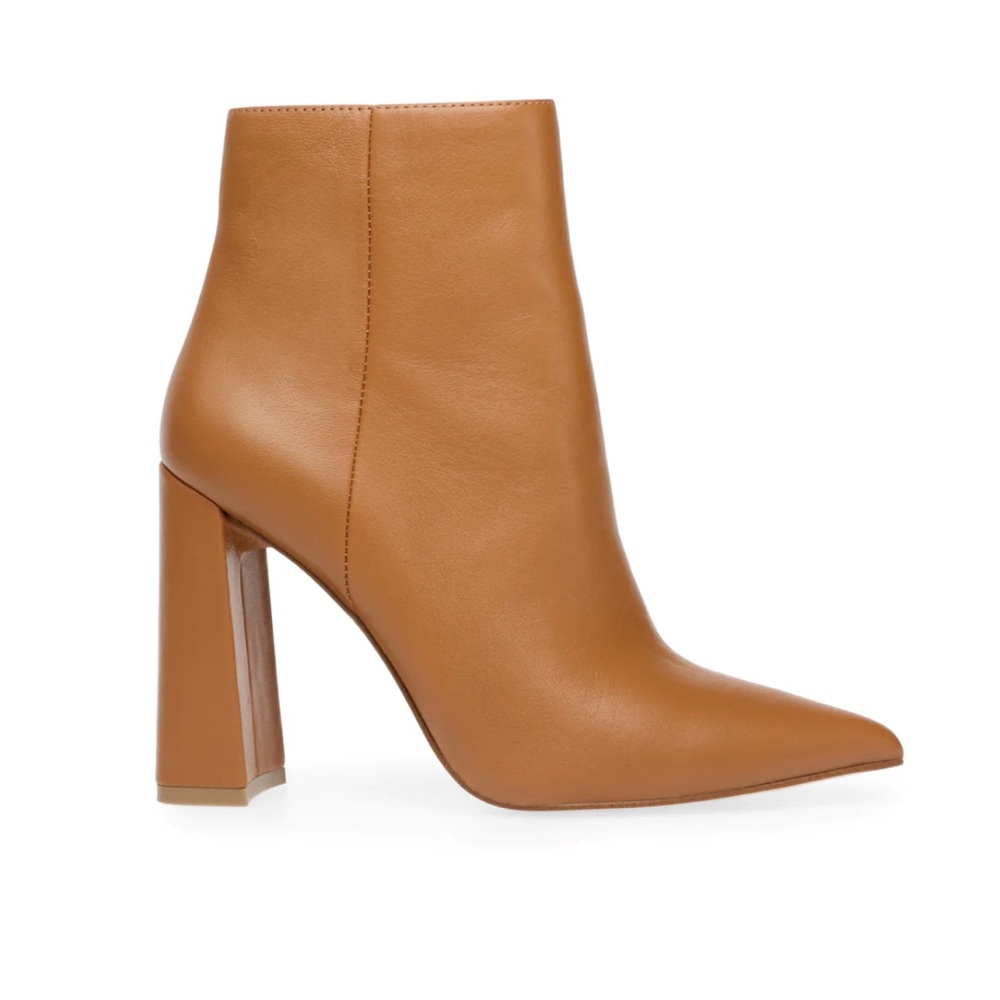 Steve Madden Tarra Tan Leather - Size 8.5 (fit like a 7.5/8)